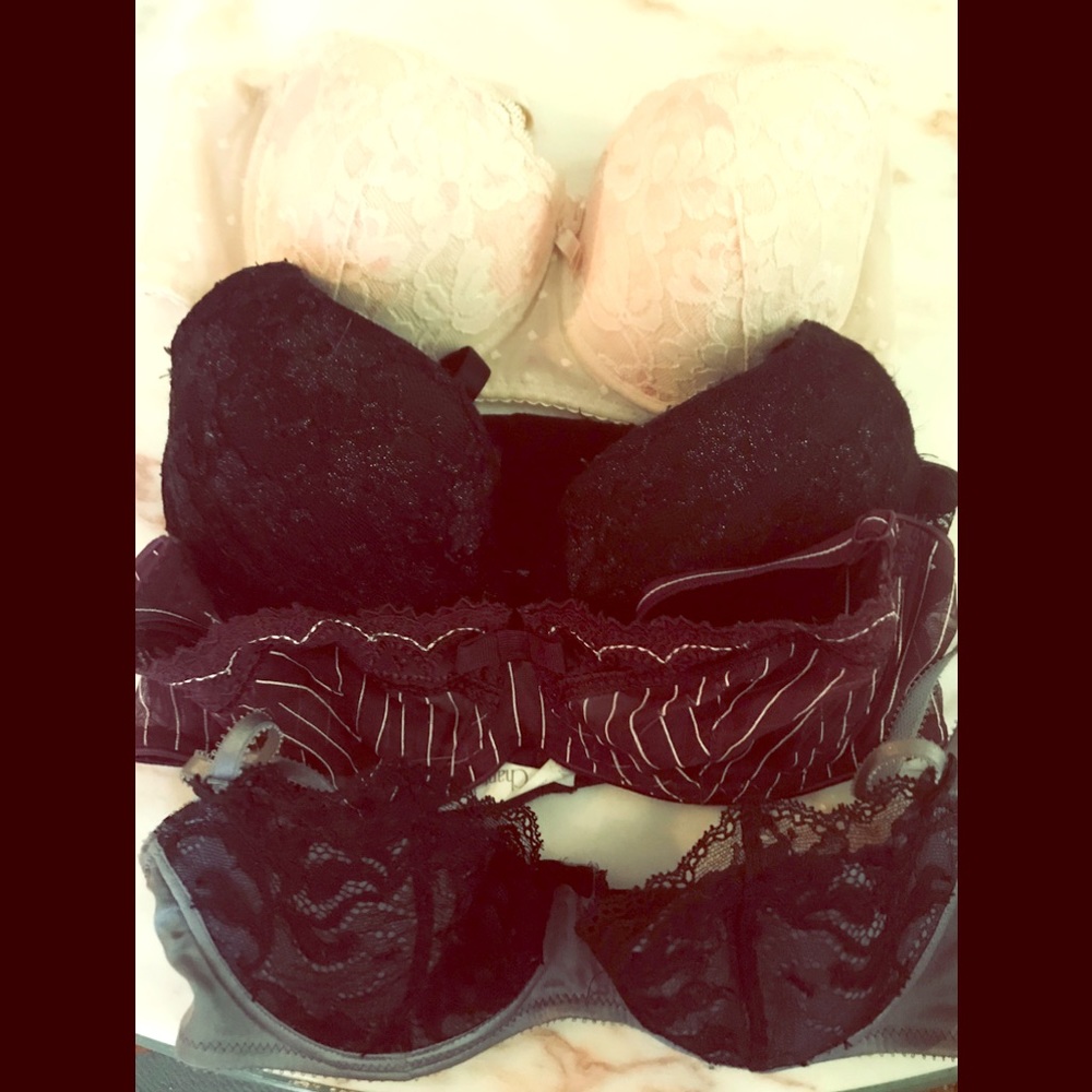 32C Bras Different brands 2 NM and 2 target